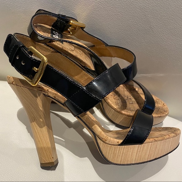 D&G Leather Sandals - Picture 4 of 7